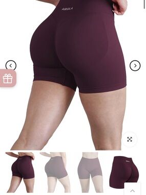 Aurola High-Waist Berry Bike Shorts with Ruched Back